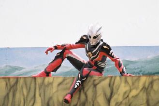 三井グリーンランド・ウルトラマンバトルステージ！: 「千早村・村営