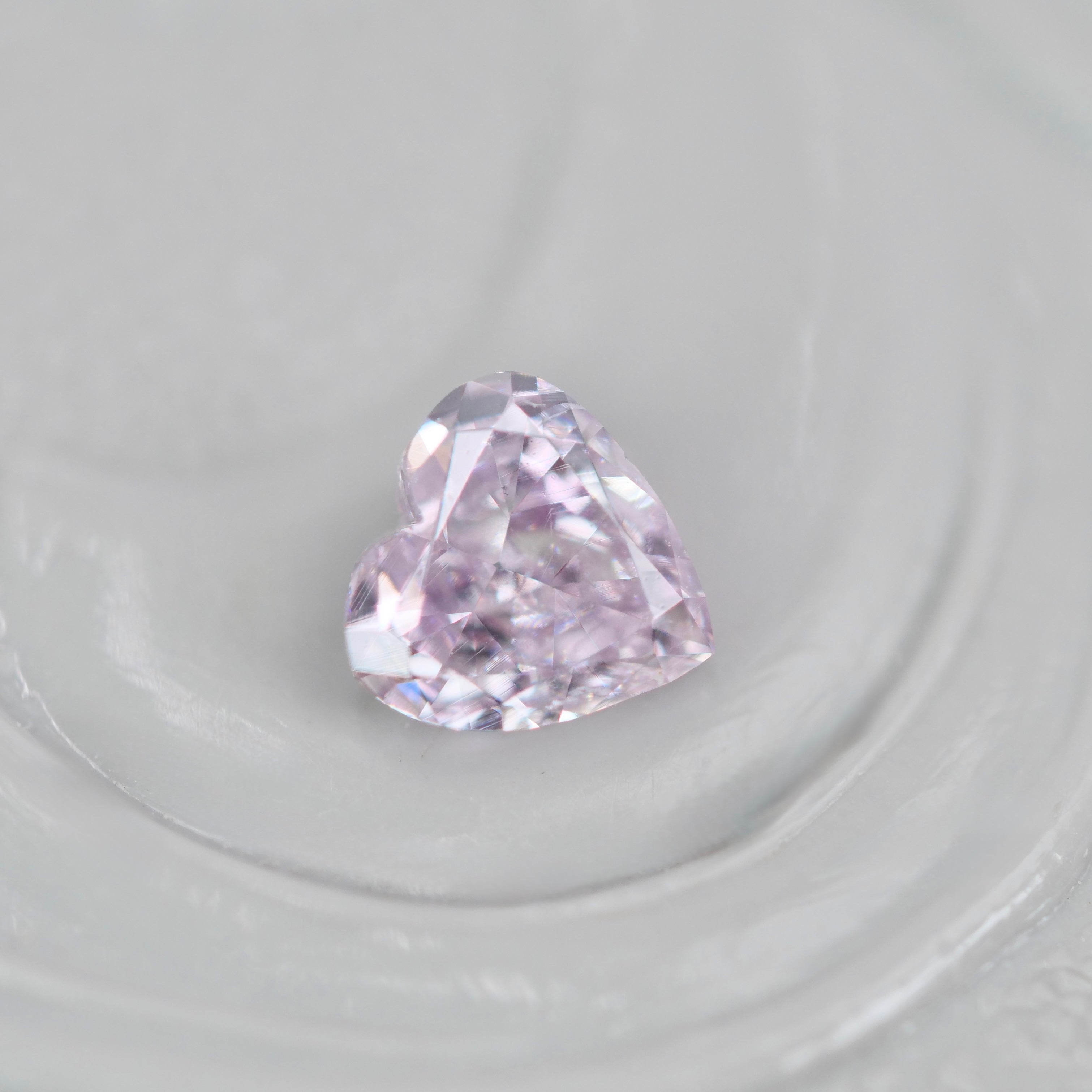 ピンクダイヤモンド 0.188ct Fancy Light Purple Pink ハートカット