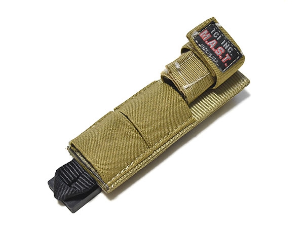 米軍実物 TCI MAST アンテナ リロケーション ポーチ ホルダー コヨーテ