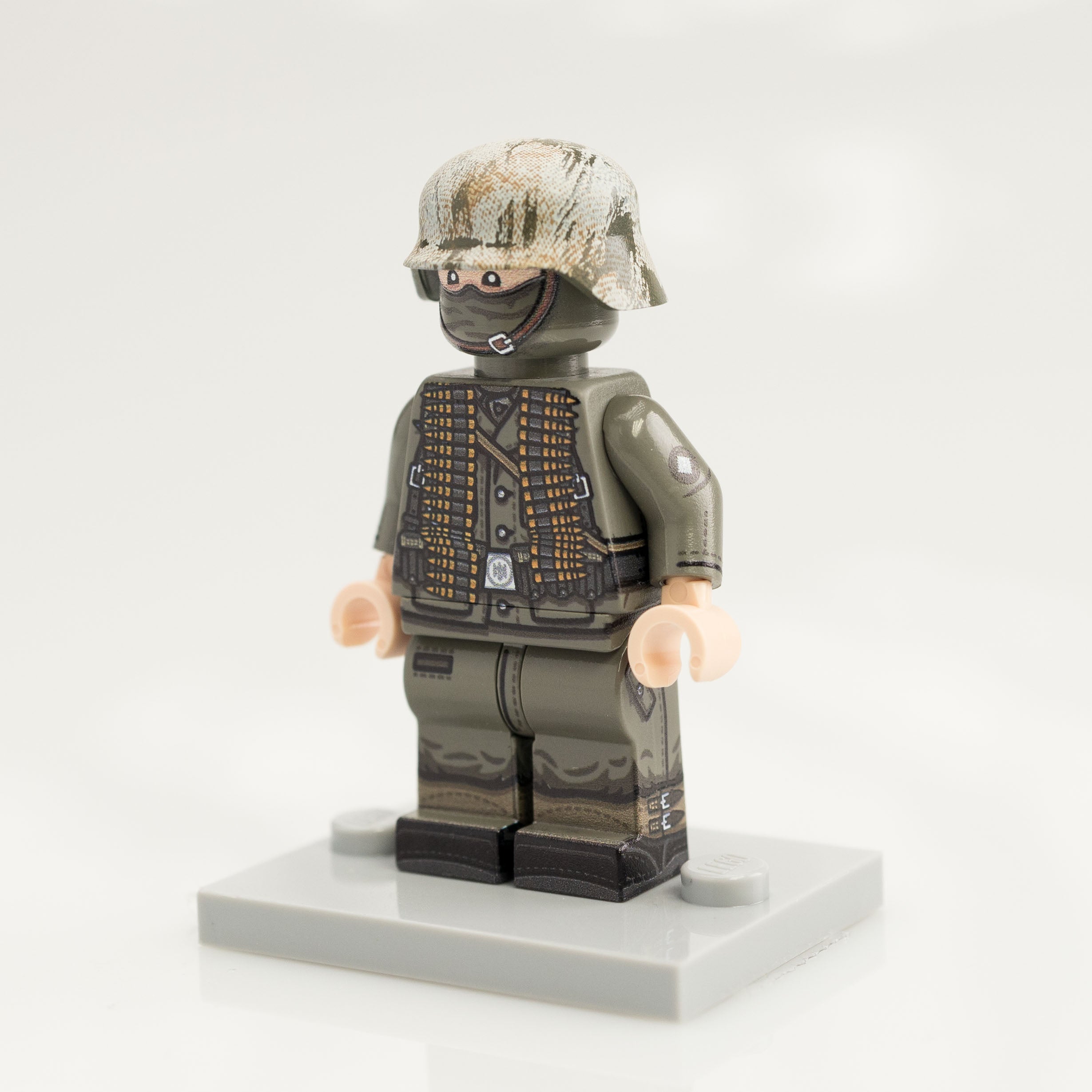 Old Grey German Minifigure #09 – The Minifig Co.