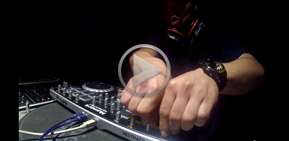 製品情報：Mixtrack Pro II：Numark