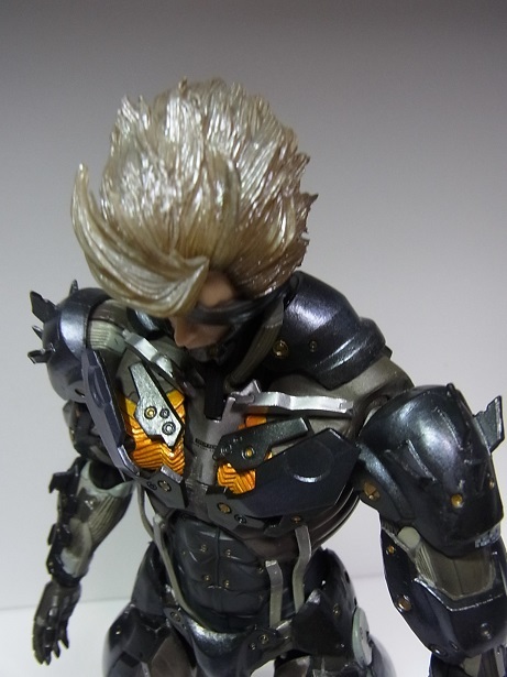 レビュー:プレイアーツ改 雷電 (メタルギア ライジングリベンジェンス