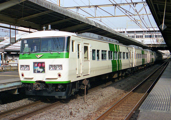 515 185系方向幕（踊り子篇）