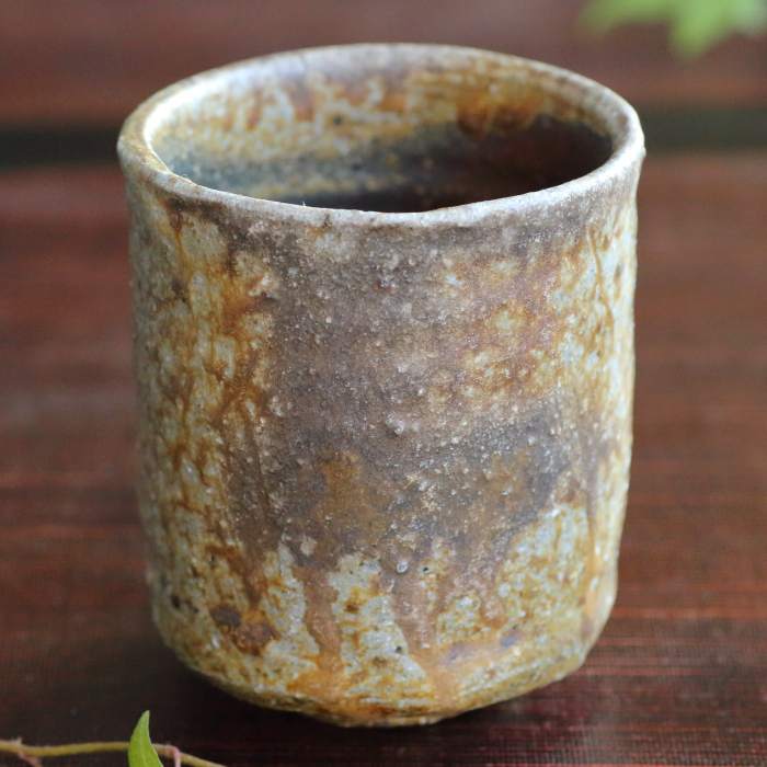 森本良信 備前湯呑み 満300ml 穴窯焼成茶器 備前焼 作家ものゆのみ