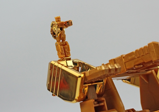 GOLDENLAGOON_SOUNDWAVE_14.jpg