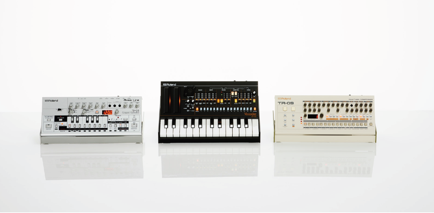 TR-09」「TB-03」「VP-03」｜Roland、リズムマシンとボコーダーの名機