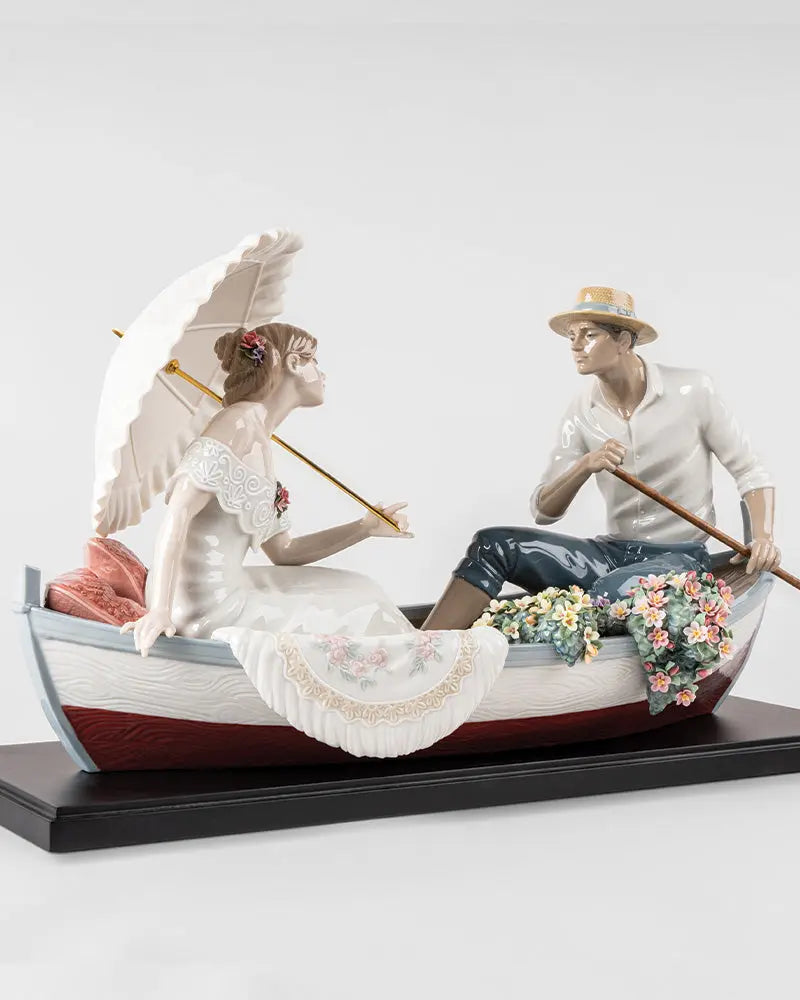 Lladró Romance on the Lake Couple Sculpture, Limited Edition