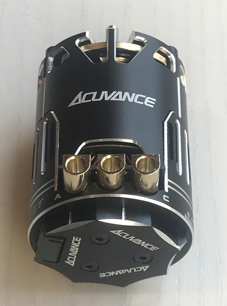 FLEDGE 10.5T / Black
