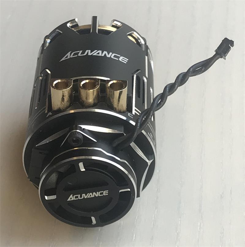 FLEDGE 13.5T With Fan / Black