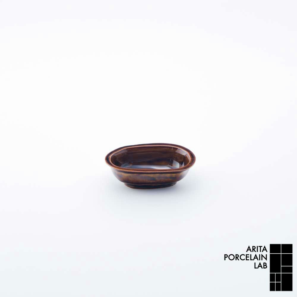 岡晋吾 楕円豆鉢 飴釉 – ARITA PORCELAIN LAB [公式オンラインストア]