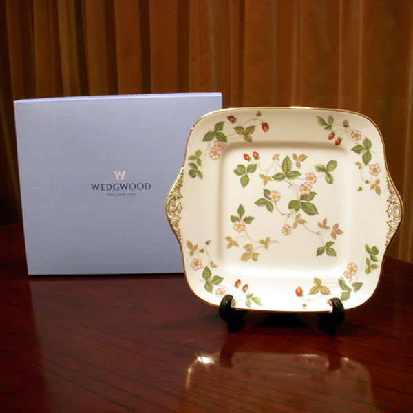 ウェッジウッド（Wedgwood）ワイルドストロベリー B＆Bプレート（皿
