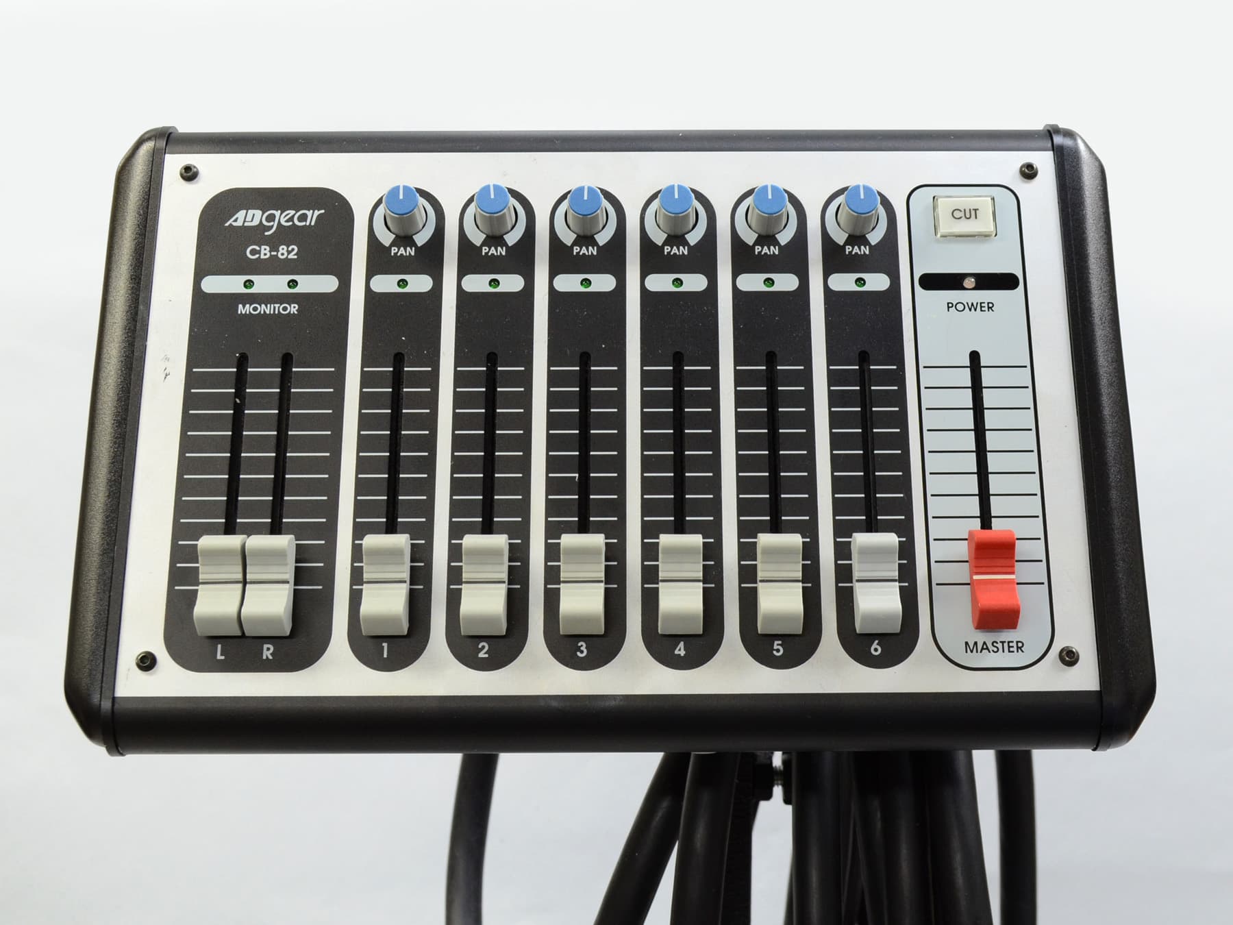 ADgear CB-82 (USED) – BAKU Pro Audio