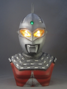 M1号 ウルトラセブン胸像 - Count your guilt-積みプラ-!