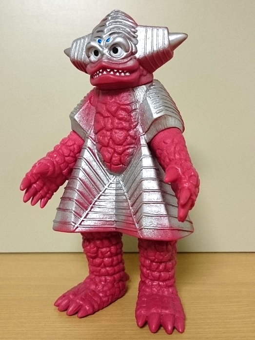 祝・ウルトラマンティガ放送20周年！ 「ウルトラ怪獣シリーズ デバン