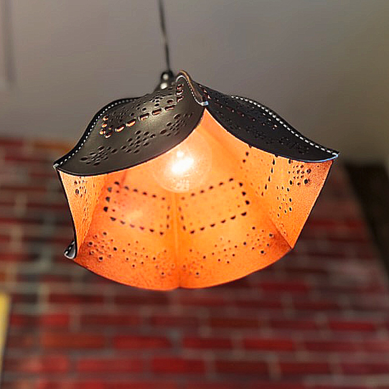 The Improvisation Lampshade - bounce