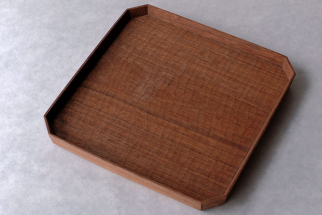 隅切盆 八寸角 ウォールナット 加藤良行 | 作家もの和食器通販【暮らし