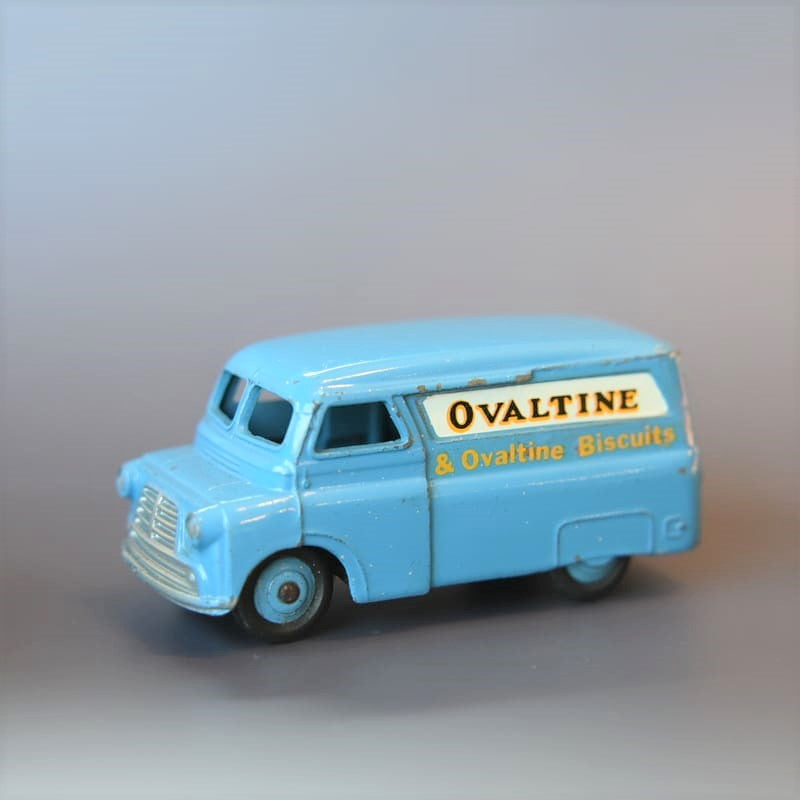 DINKY TOYS MADE IN ENGLAND – 神戸アンティークウェアハウス