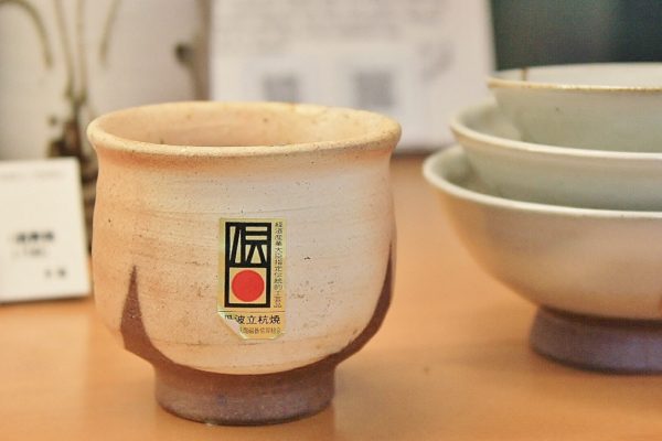 六古窯のひとつ丹波立杭焼」の郷愁漂う美しさ | Japan Traditional