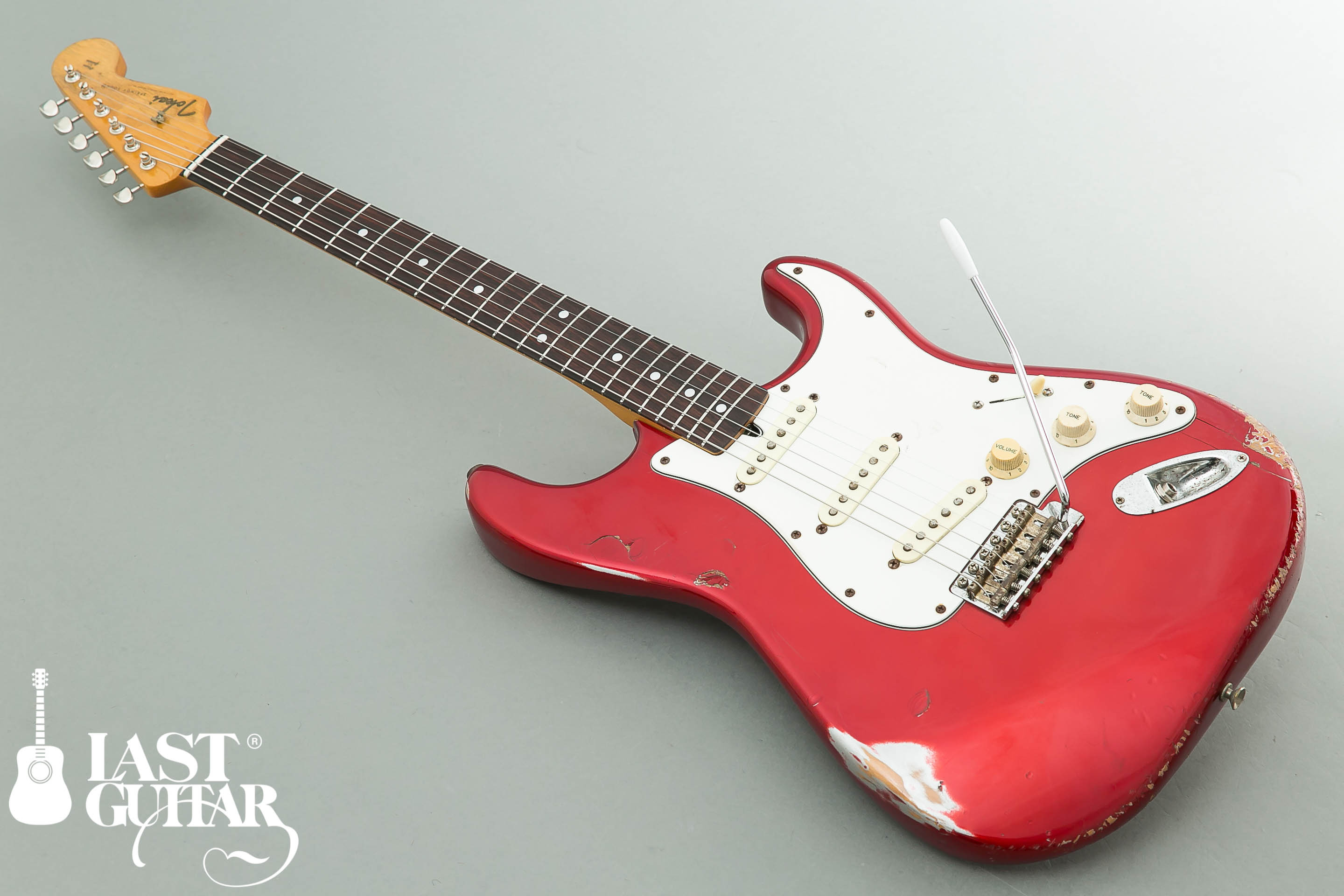 リボーンシリーズ最新入荷！初のレリック加工とネックリフィニッシュ