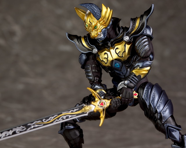 S.H.フィギュアーツ 黄金騎士 ガロ（流牙Ver.） レビュー : はっちゃか