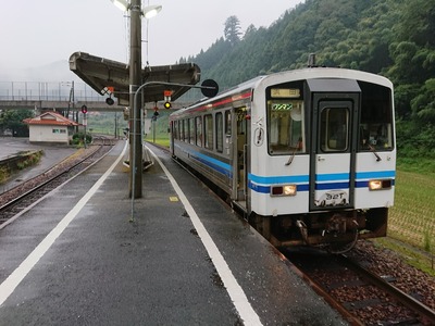 4516ec65-s.jpg
