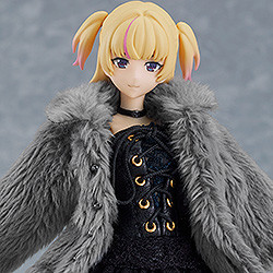 figma 女性body（ユウキ） with 黒コルセットワンピ＋ファーコートコーデ