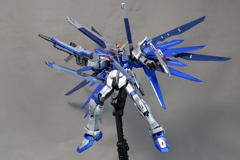 RG フリーダムガンダム エクストラフィニッシュVer．レビュー | @in's