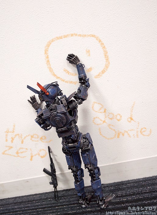 ご予約受付中！threezeroアイテム「CHAPPiE（チャッピー）」をご紹介