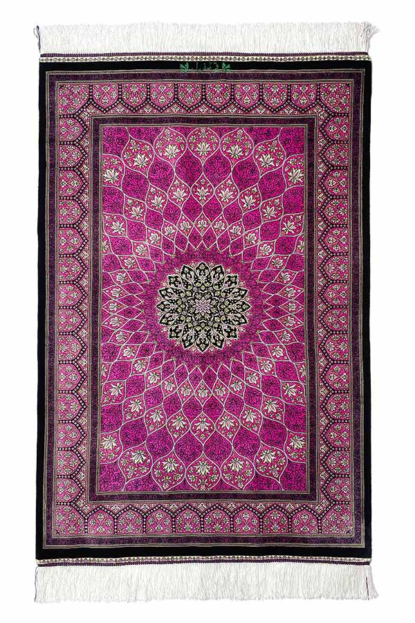 ペルシャ絨毯 クム産 シルク 約80cm x 120cm｜SATHI RUGS