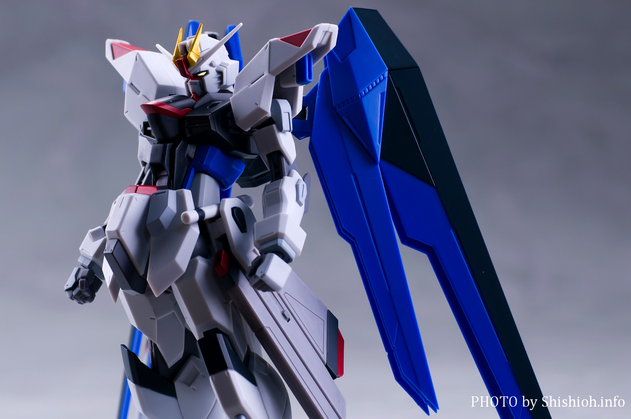L ROBOT魂 ガンダムSEED FREEDOMシリーズ METAL ROBOT魂『ガンダムSEED FREEDOM』最新アイテムをチェック！ 今月