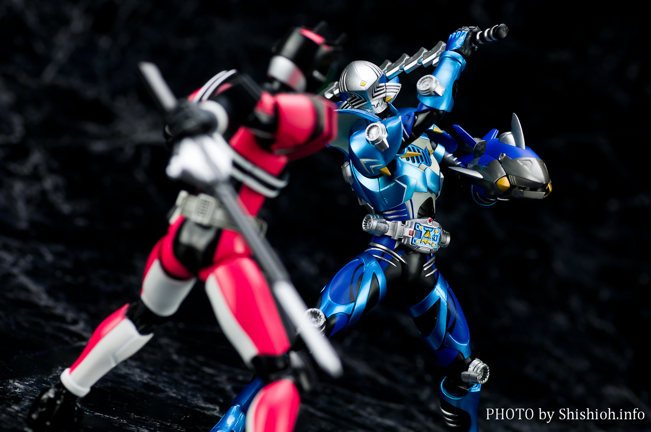 レビュー】 バンダイ S.H.Figuarts 仮面ライダーアビス [仮面ライダー