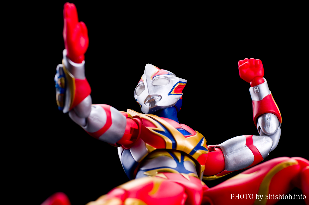 レビュー】 バンダイ 魂ウェブ商店 ULTRA-ACT ウルトラマンメビウス
