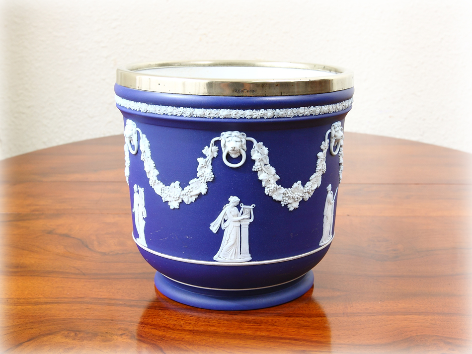 ウェッジウッドWedgwood ジャスパーJasper プラントポット