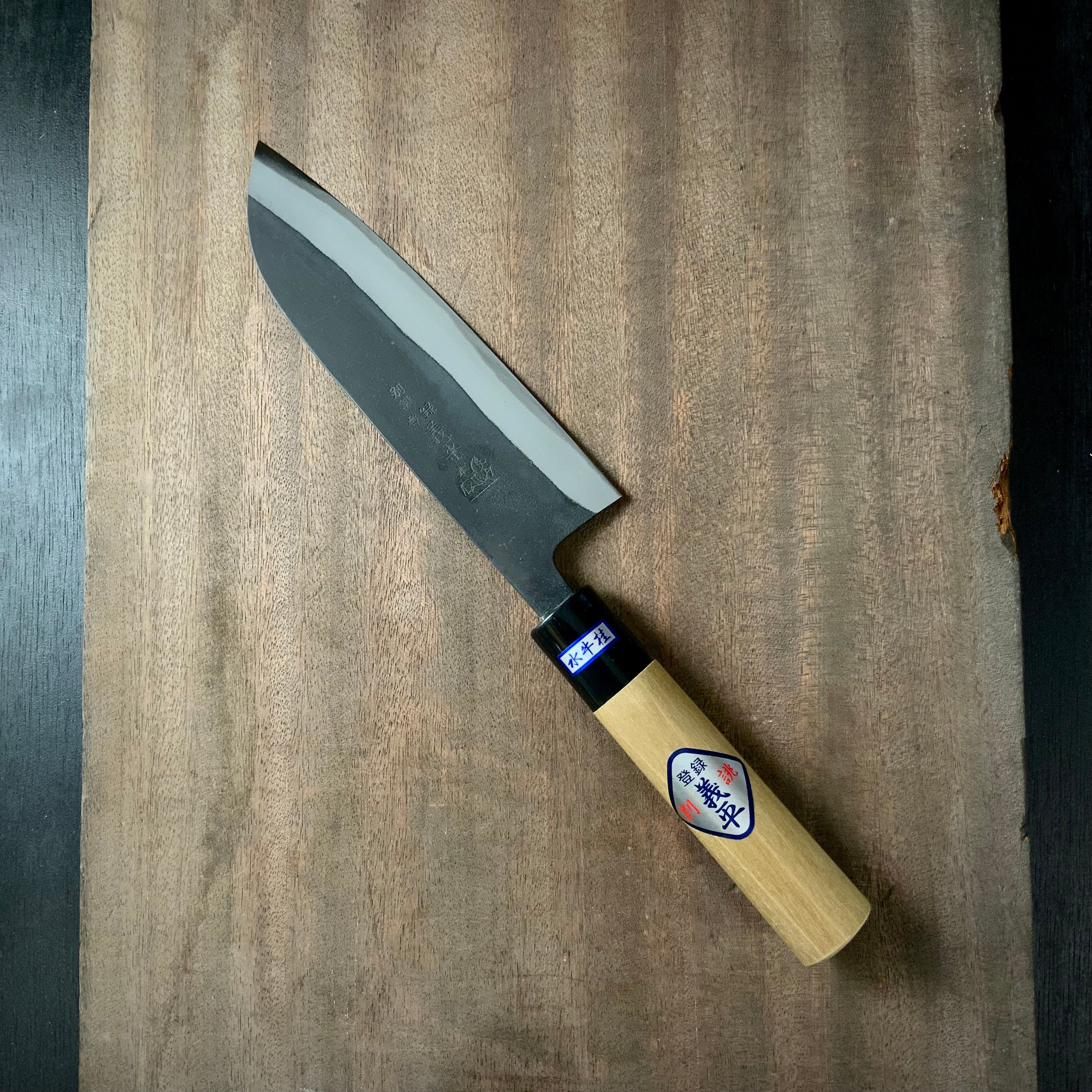 Gihei Santoku Bocho with blue steel / 義平 三徳包丁 青紙付 165mm
