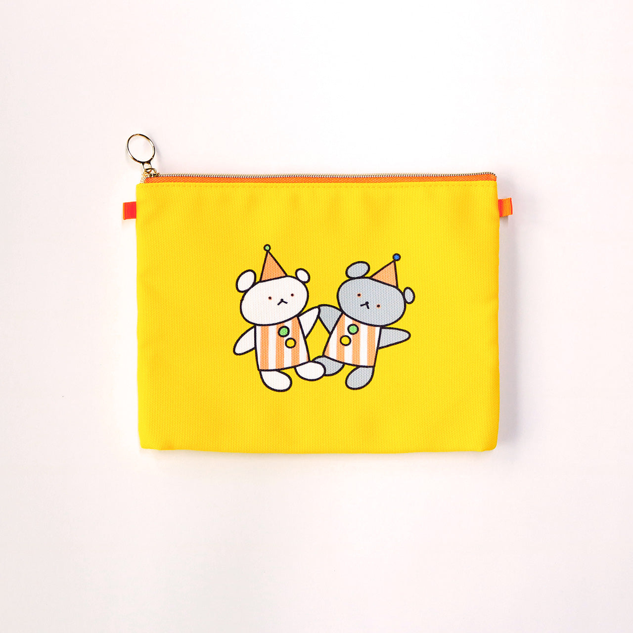 フラットポーチ さんかく 【こぐまちゃん】 – 親子の時間研究所STORE