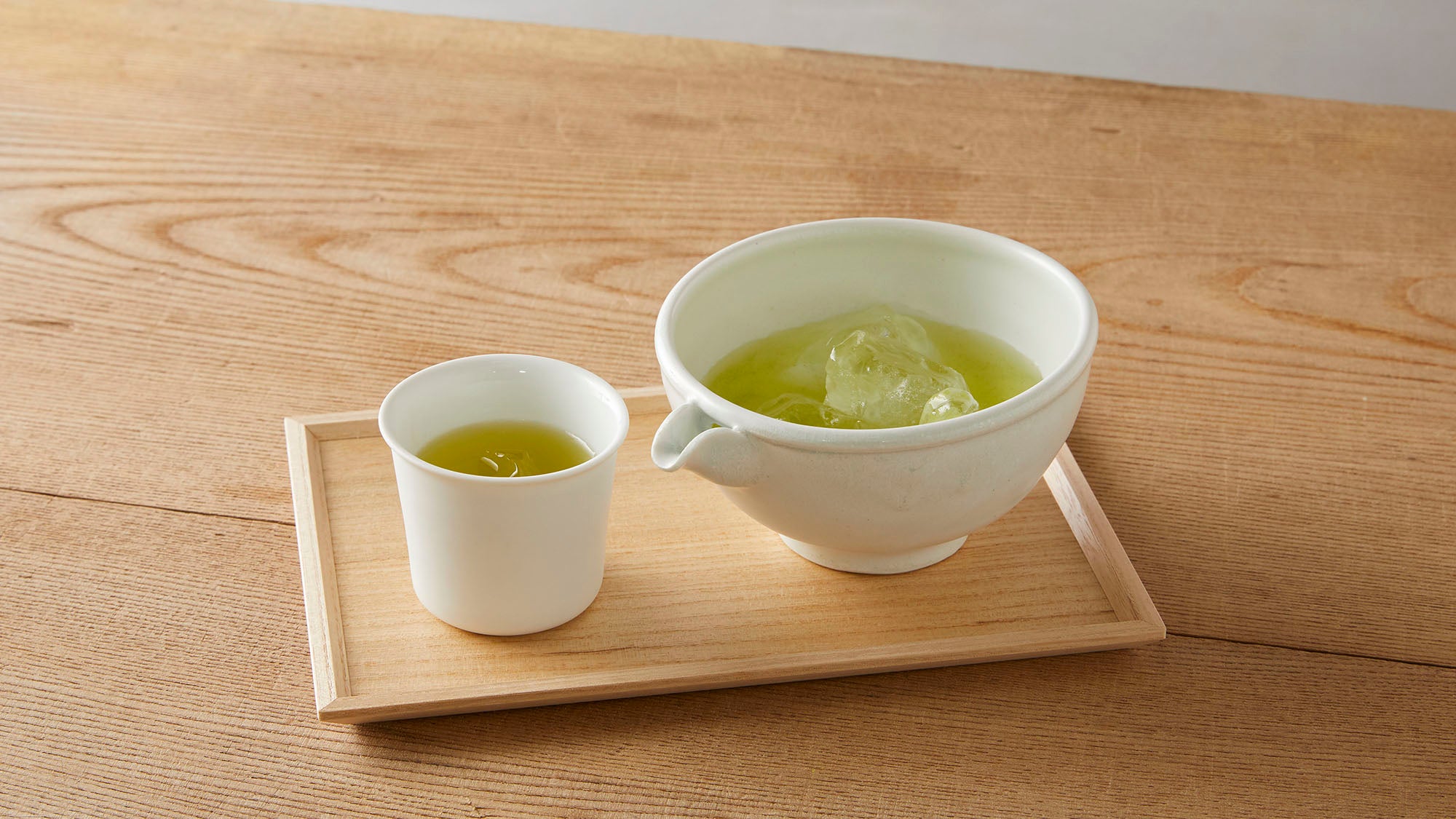 亀田大介「白磁片口酒器」5つのオススメな使い方 – 煎茶堂東京オンライン