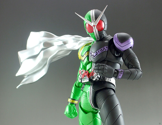 人生に玩具あり2式 【S.H.フィギュアーツ 仮面ライダーW サイクロン