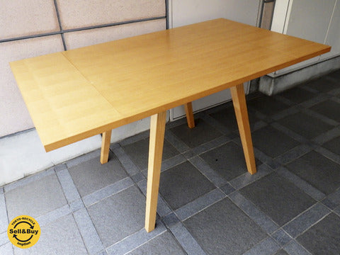 イデー / IDEE 