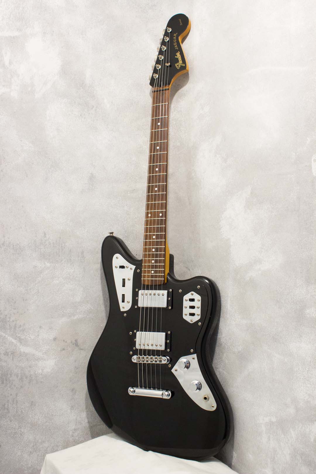 Fender Japan Jaguar Special JGS-85 Black 2004 – Topshelf Instruments