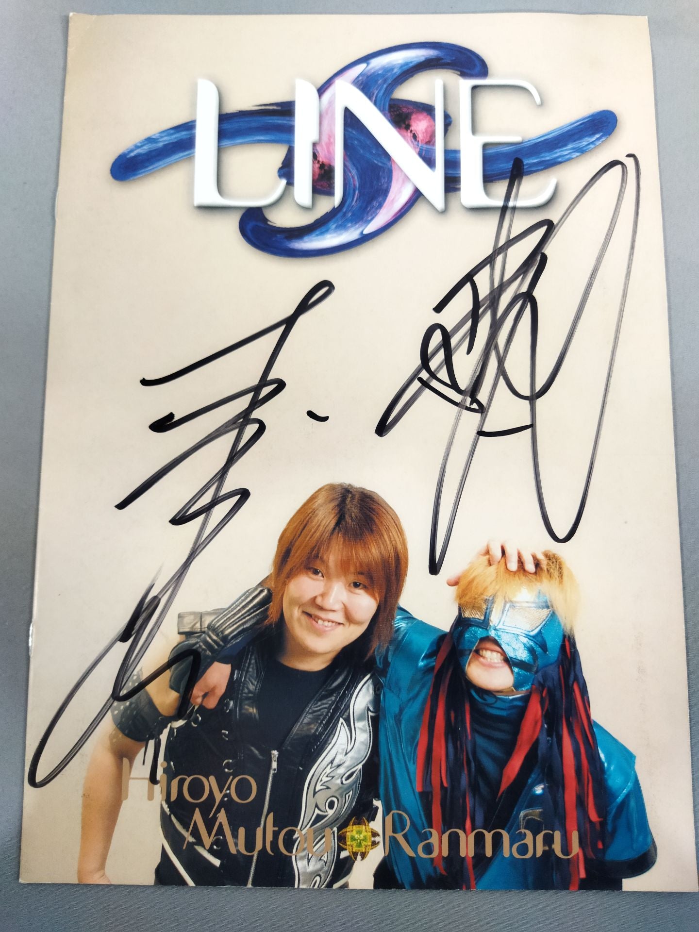 2選手直筆サイン入り】LINE 武藤浩代・救世忍者乱丸デビュー10周年記念
