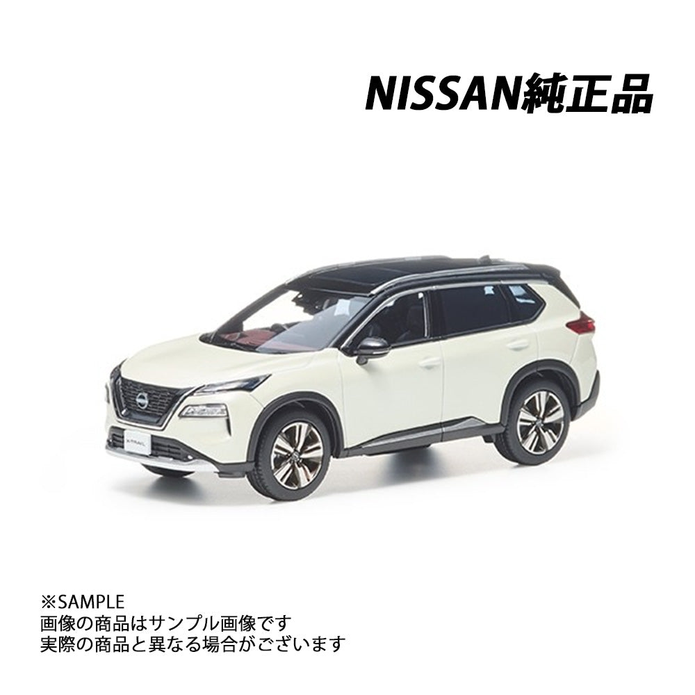 日産 純正 X-TRAIL ( ブリリアントホワイトパール / スーパーブラック