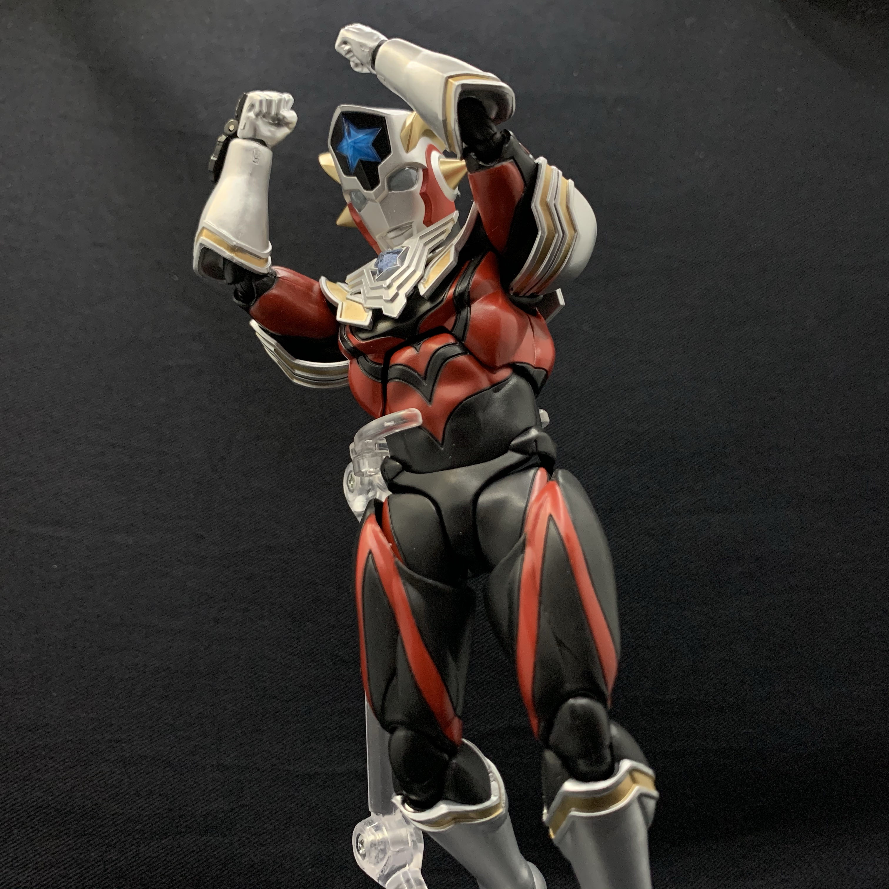 簡易レビュー】S.H.Figuarts ウルトラマンタイタス – Ultra-arts Fan