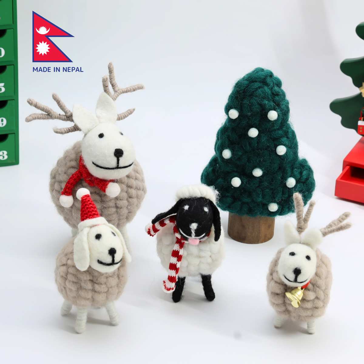 クリスマス 飾り モコモコ アニマル ネパール産 クリマス フェルト