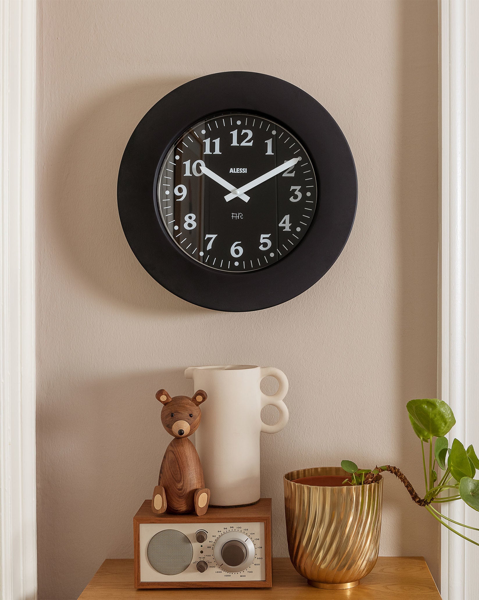 Momento: Wall clock by Aldo Rossi | Alessi