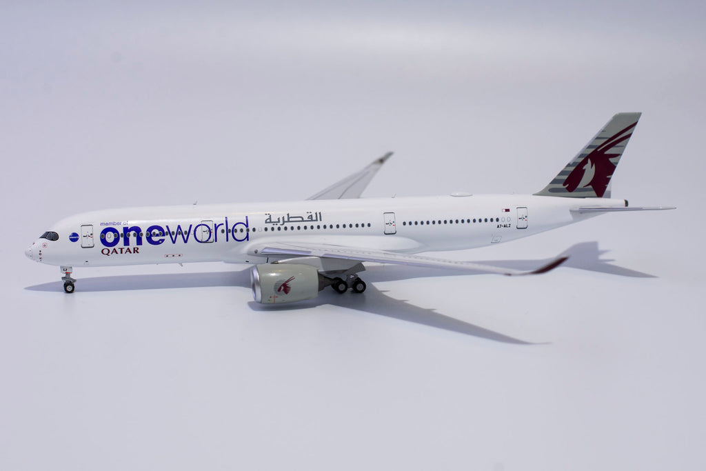 Qatar Airways Airbus A350-900 A7-ALZ One World NG Model 39012