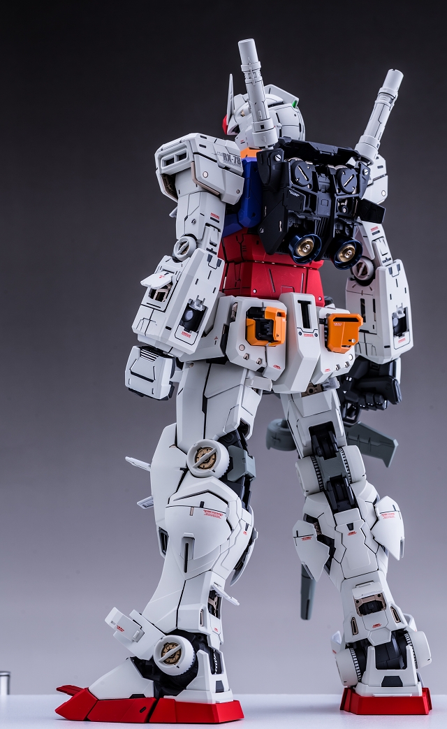 PG UNLEASHED 1/60 RX-78-2 ガンダム W37【ぷらもっち】
