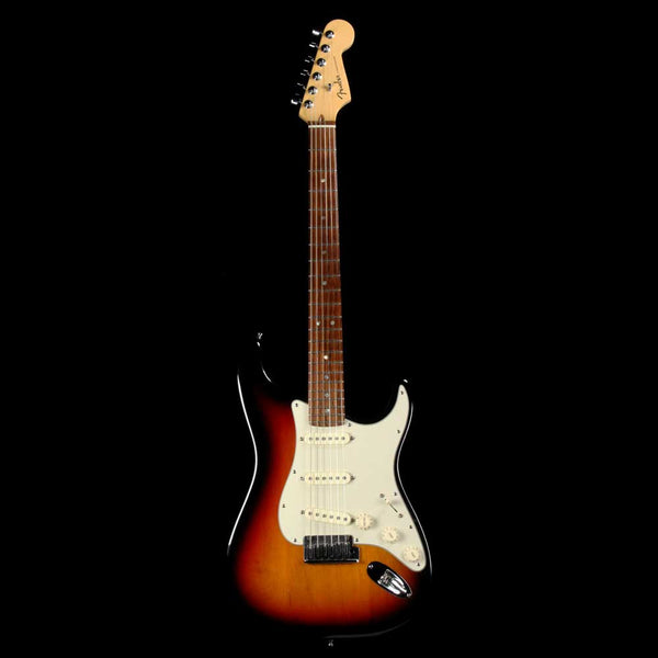 Fender American Deluxe Stratocaster 3-Tone Sunburst 2004 | The