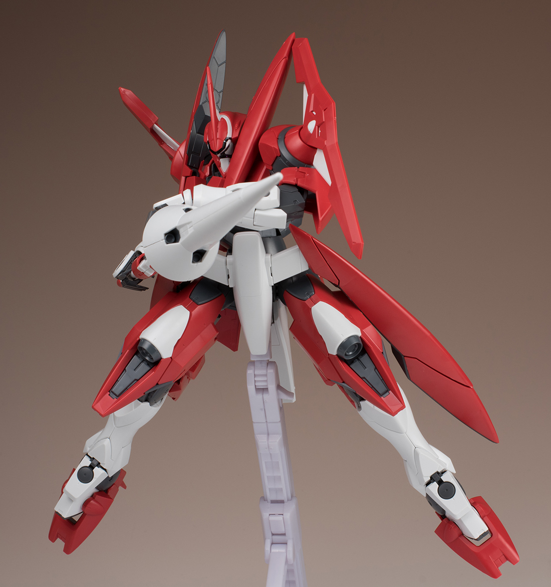 FULL REVIEW: P-Bandai MG 1/100 DEBORAH's ADVANCED GN-X (No.46 Big