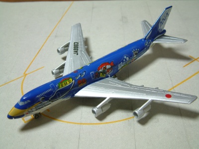 TOMICA AIRPLANES
