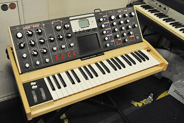 MOOGシンセの中古品をご紹介させて頂きますヾ(・ω・三・ω・)ﾉｼ